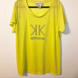 Kardashian Kurves Yellow Tee Size 24W